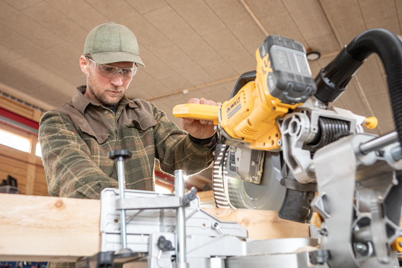 Geirungssög 18V 305mm Stök vél 