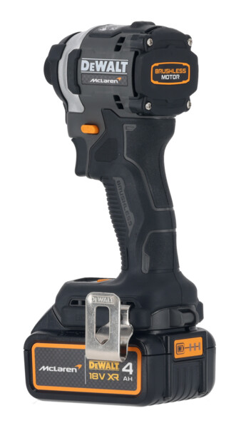 Skrúfvél Impact 18V XR stök, 2 x 4,0 ah rafhlöður 205 Nm