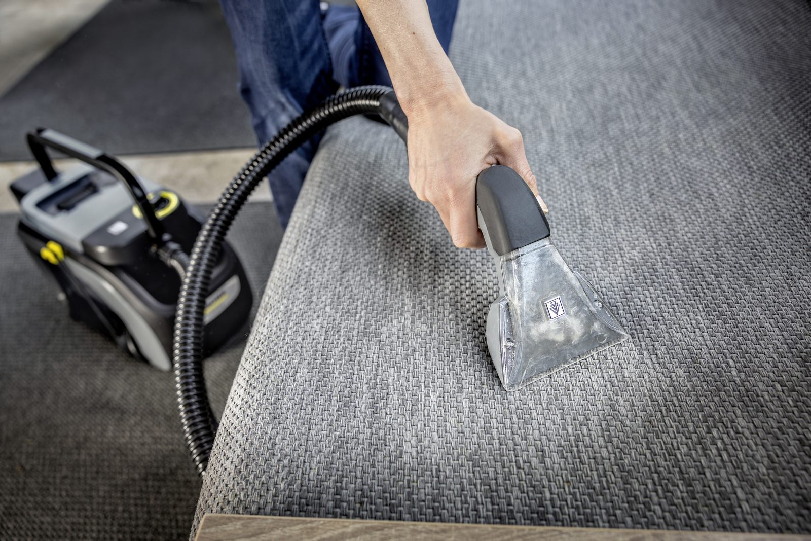 Djúphreinsivél rafhlöðu Puzzi 2/1