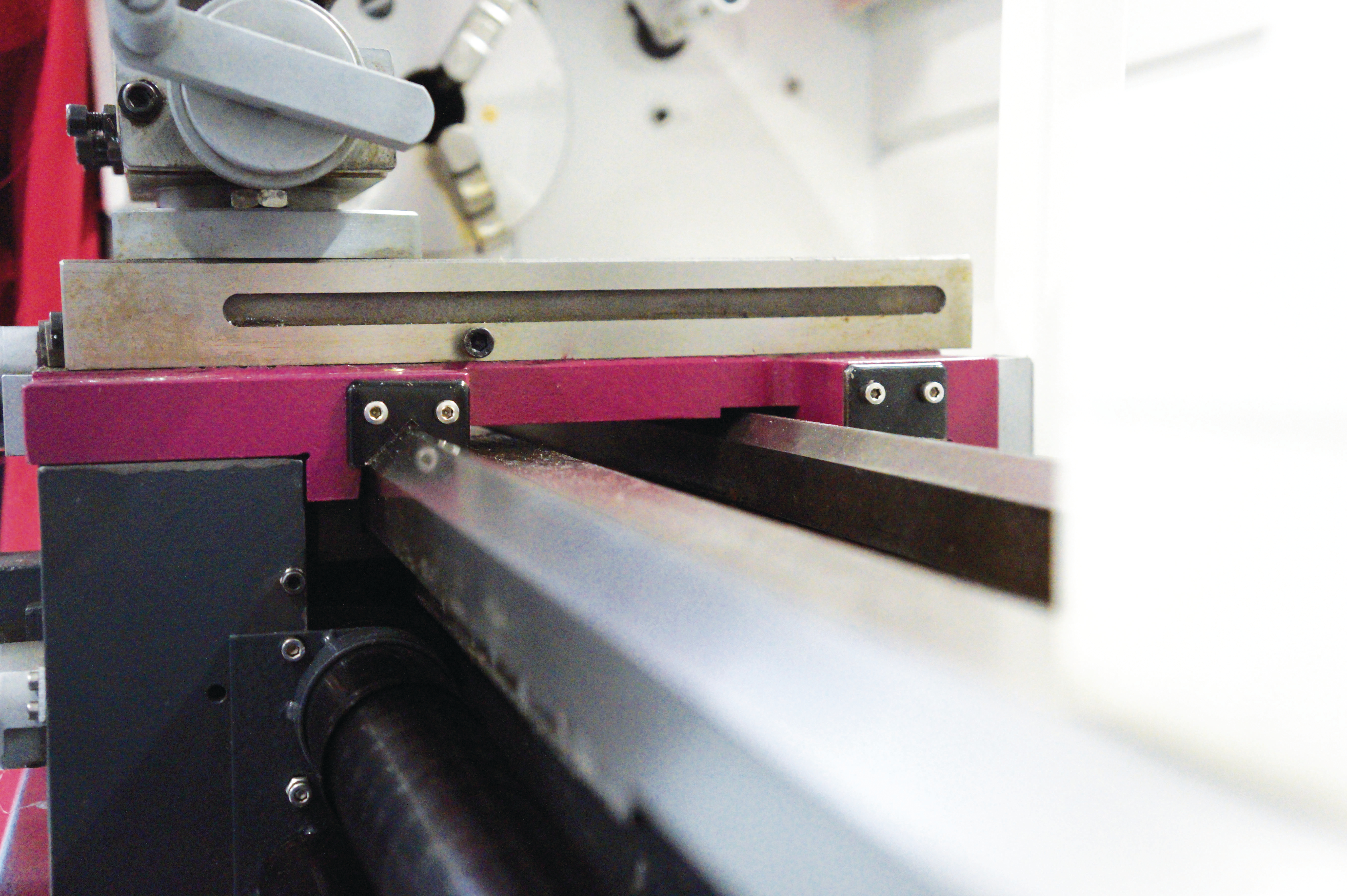 Rennibekkur TU 3008VB 