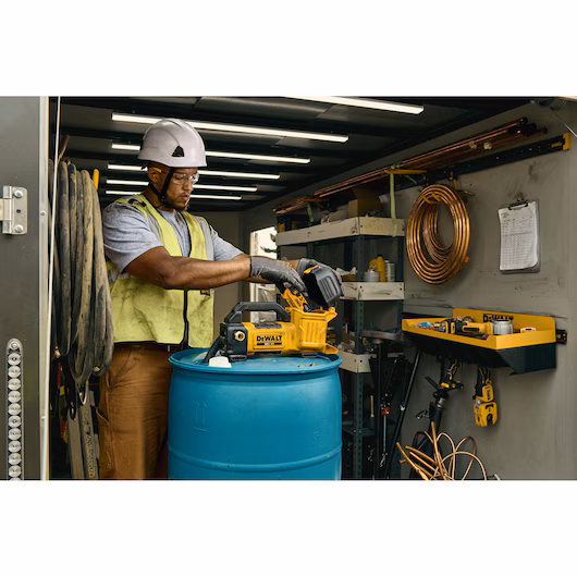 Dæla 18v 38 L/Min f/vatn og Glycol