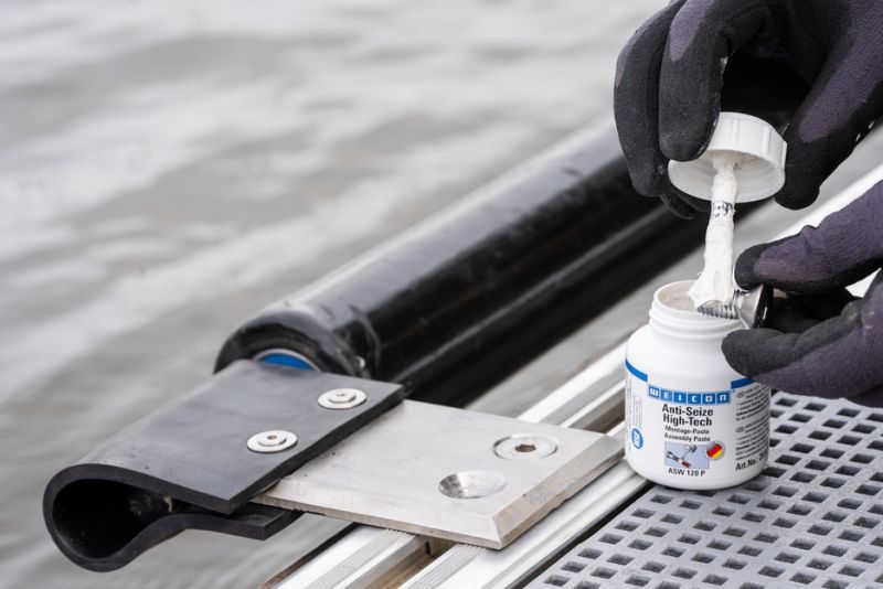 Samsetningarfeiti High Tech 120gr NSF