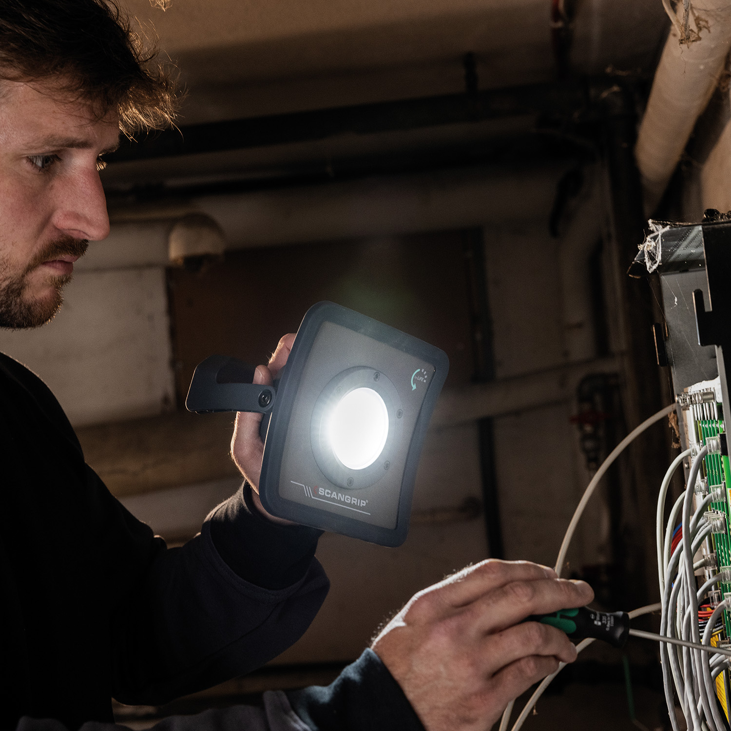 Kastari NOVA R 200-2000 lum