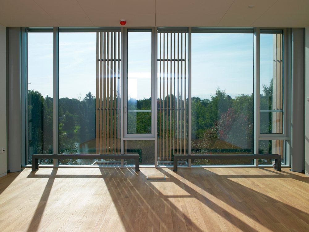 Skyplint SP 12 RAL9005