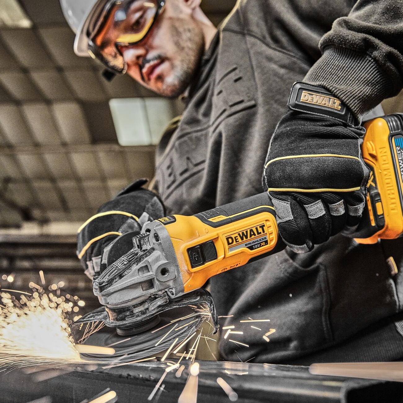 Slípirokkur 18V XR 125mm 2X5,0Ah powerstack