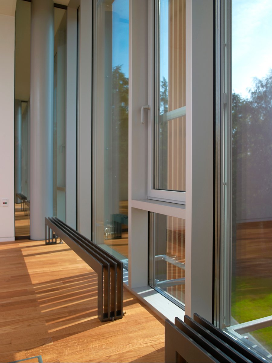 Skyplint SP 12 RAL9005