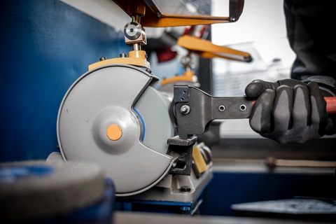 Afréttri fyrir smergelsteinn