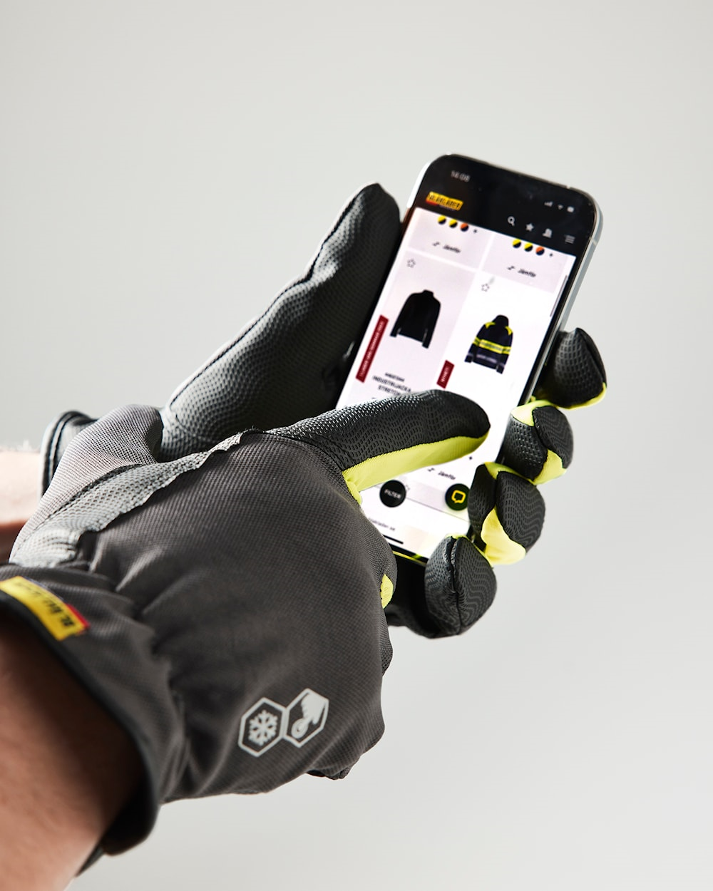 VINNUHANSKAR FÓÐR. 8