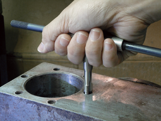 Gengjuviðgerðarsett 130 stk