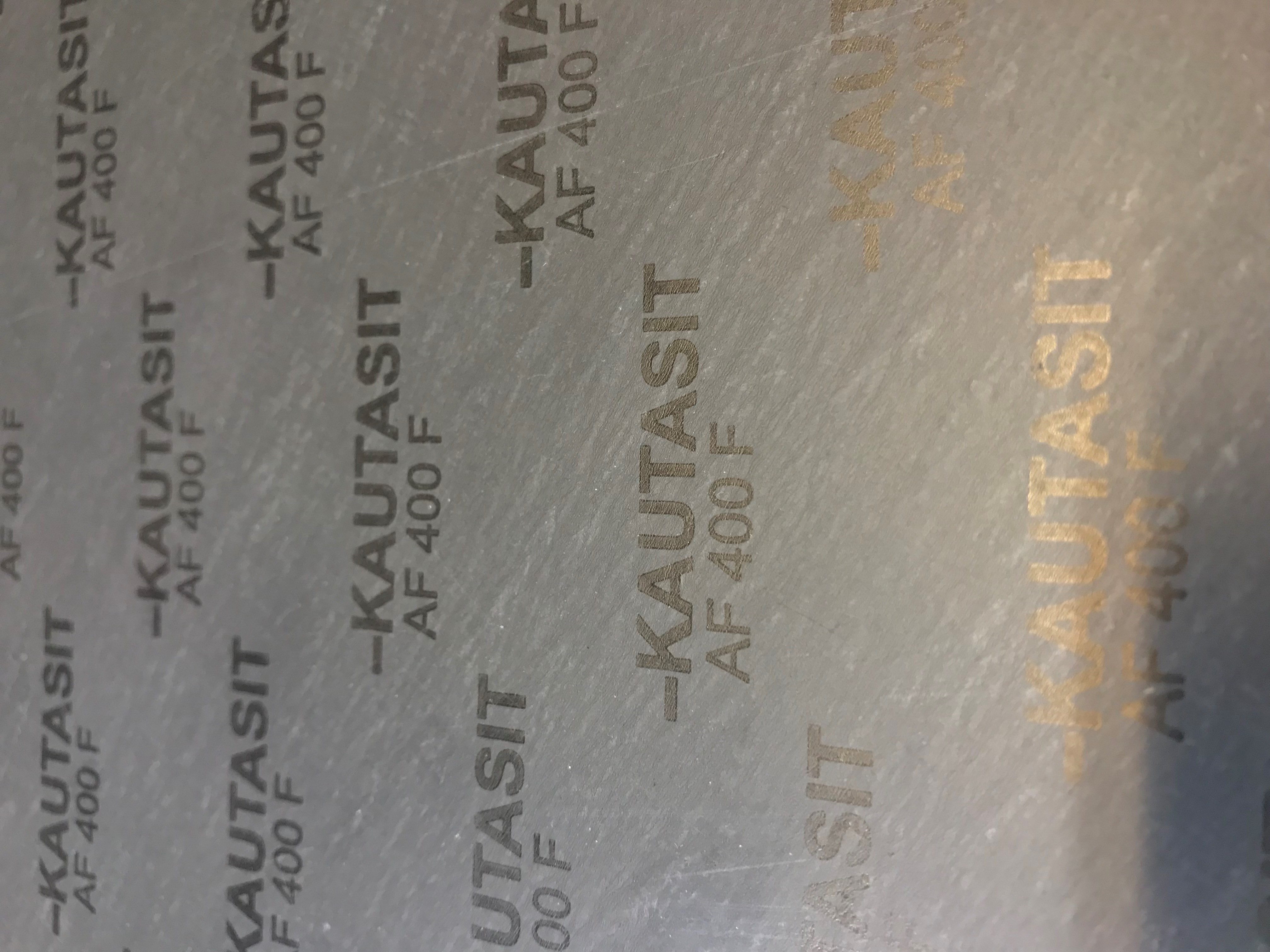 Vírofin Pakkn. AF400F 1,5mm kg.