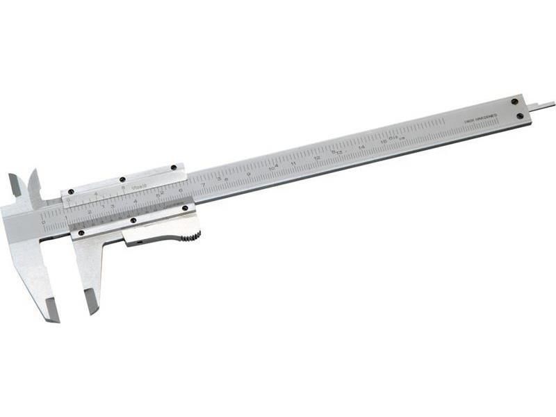 Rennimál 150mm með fjöður