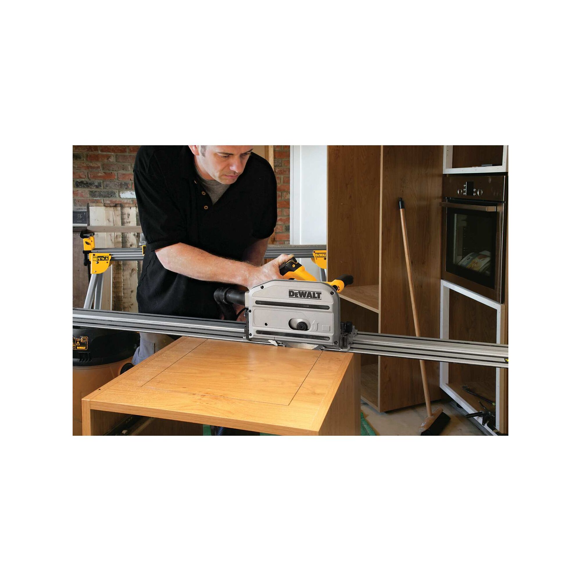 Sleðasög 1300W, 165mm blað