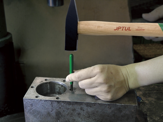 Gengjuviðgerðarsett 130 stk