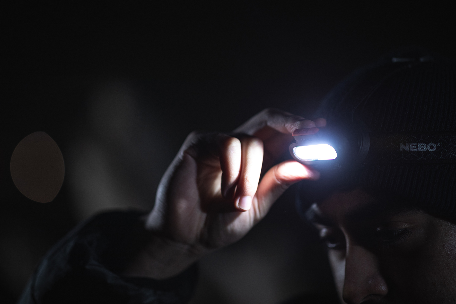 Höfuðljós NEBO Einstein 1500 lumen