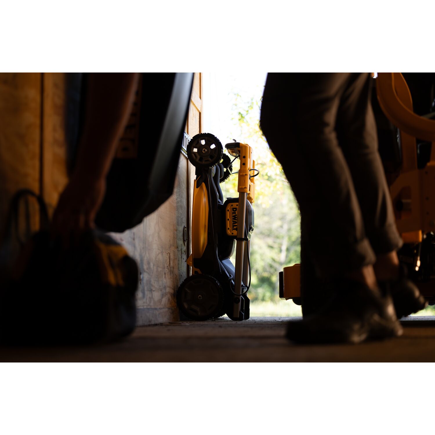 Sláttuvél 2x18V með drifi (RWD)