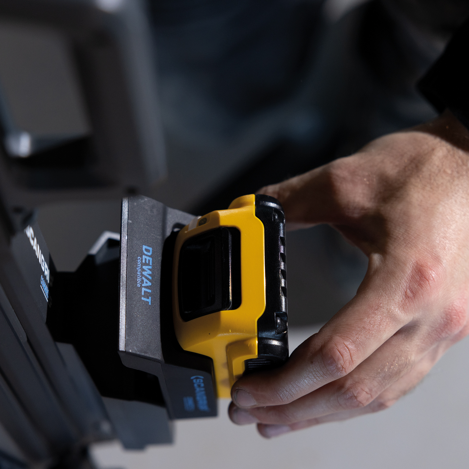 Kastaraturn TOWER 5 CONNECT 5000 lum 