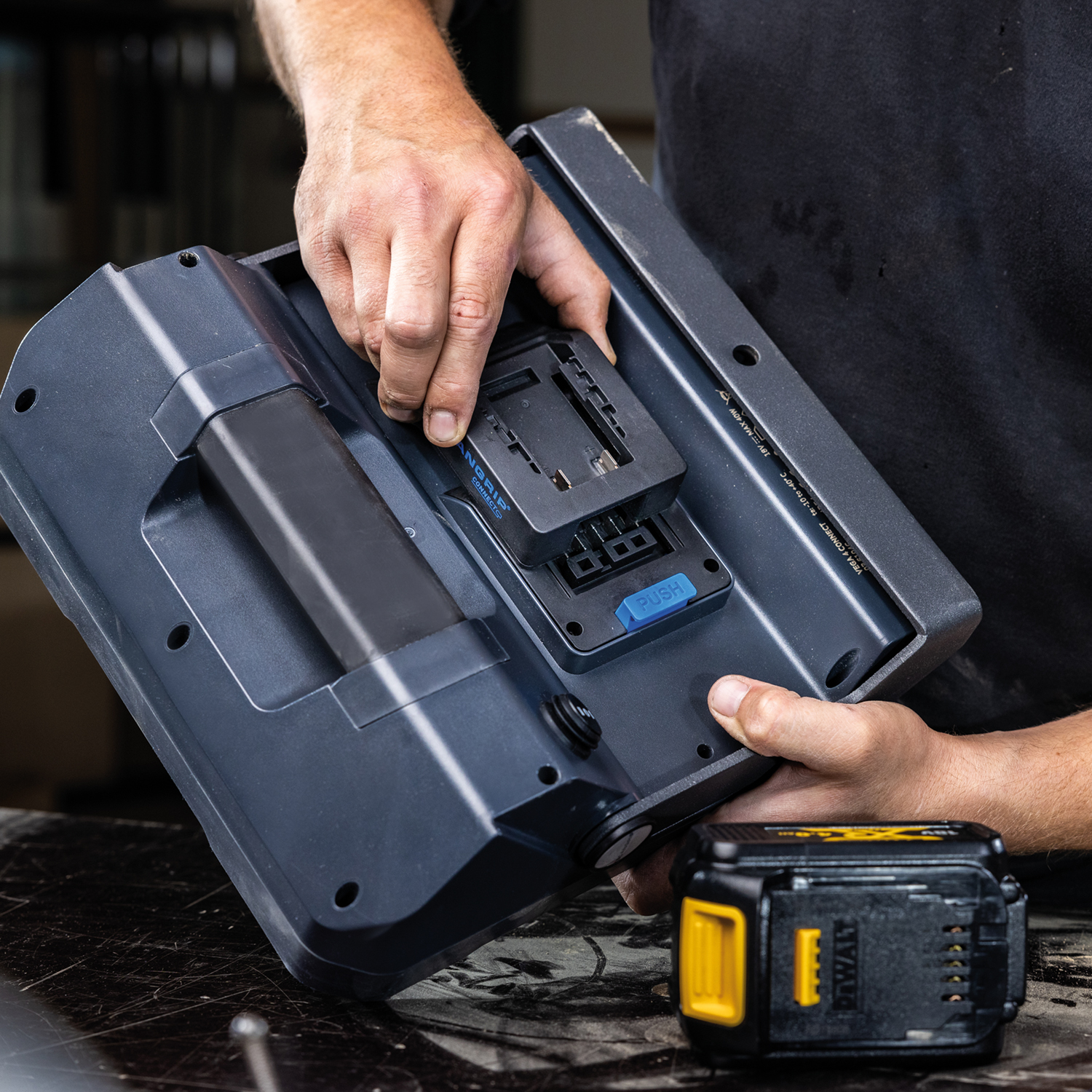 Kastari LED VEGA 4 CONNECT 4000 lum 