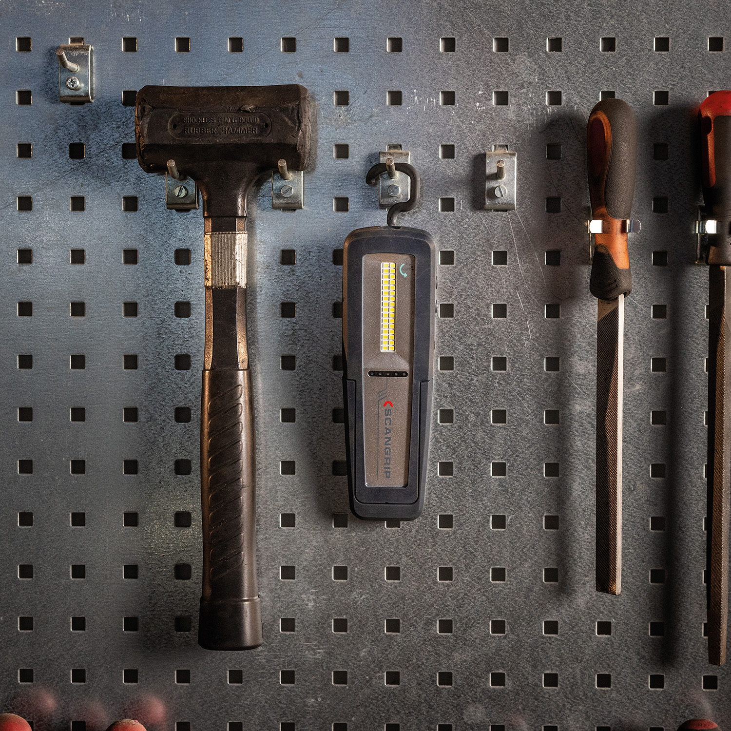 Led Ljós UNIFORM með hleðslustöð 50-500 lm