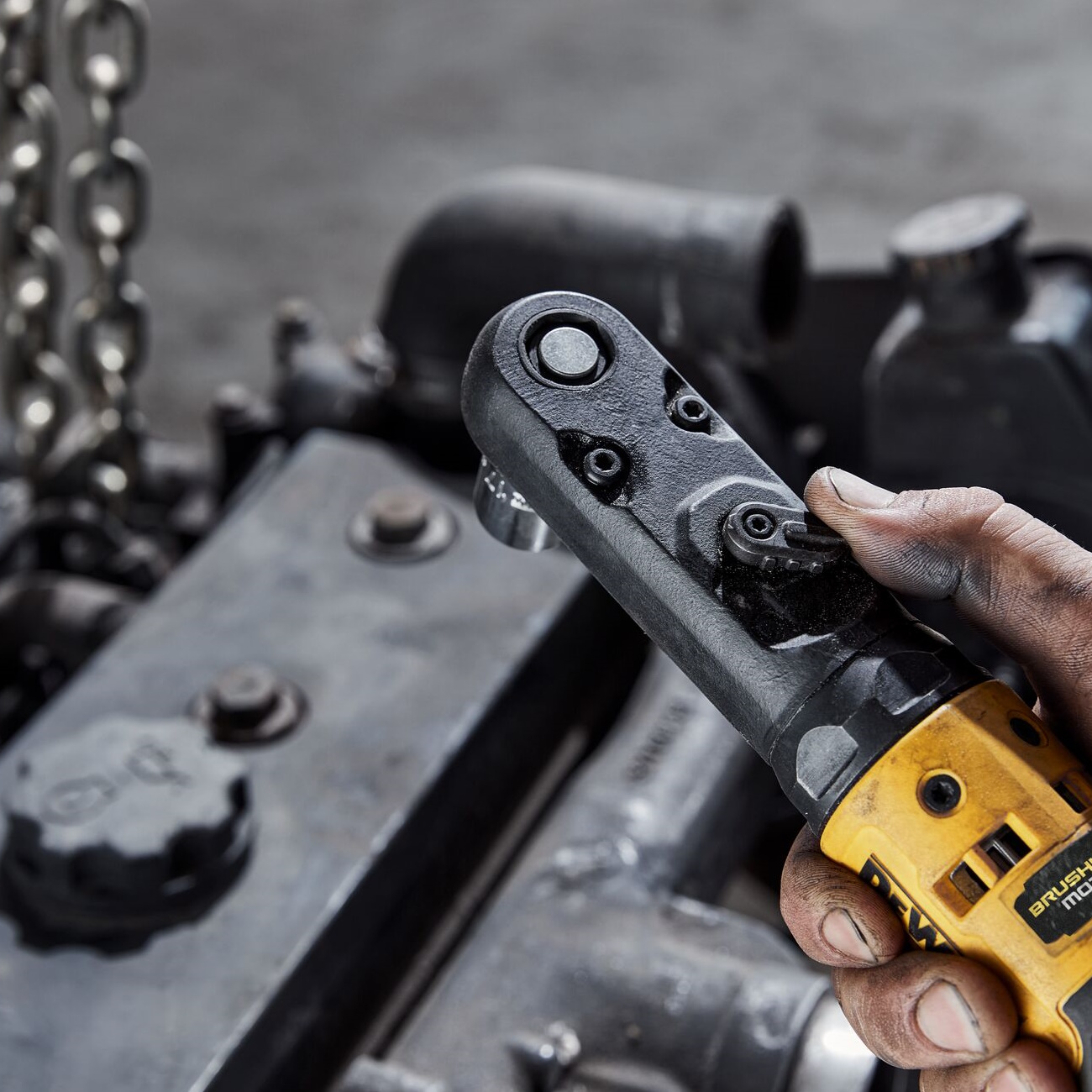 Skrall 3/8" og 1/2" 18V XR stök vél